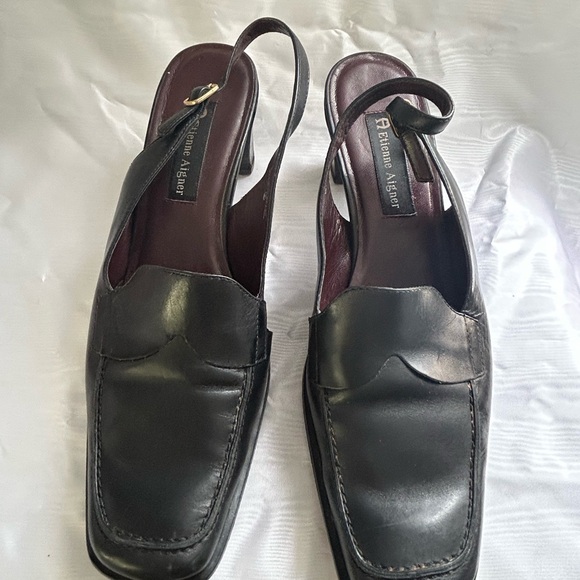 Etienne Aigner Burgundy Leather Slingback Shoes - Picture 1 of 12